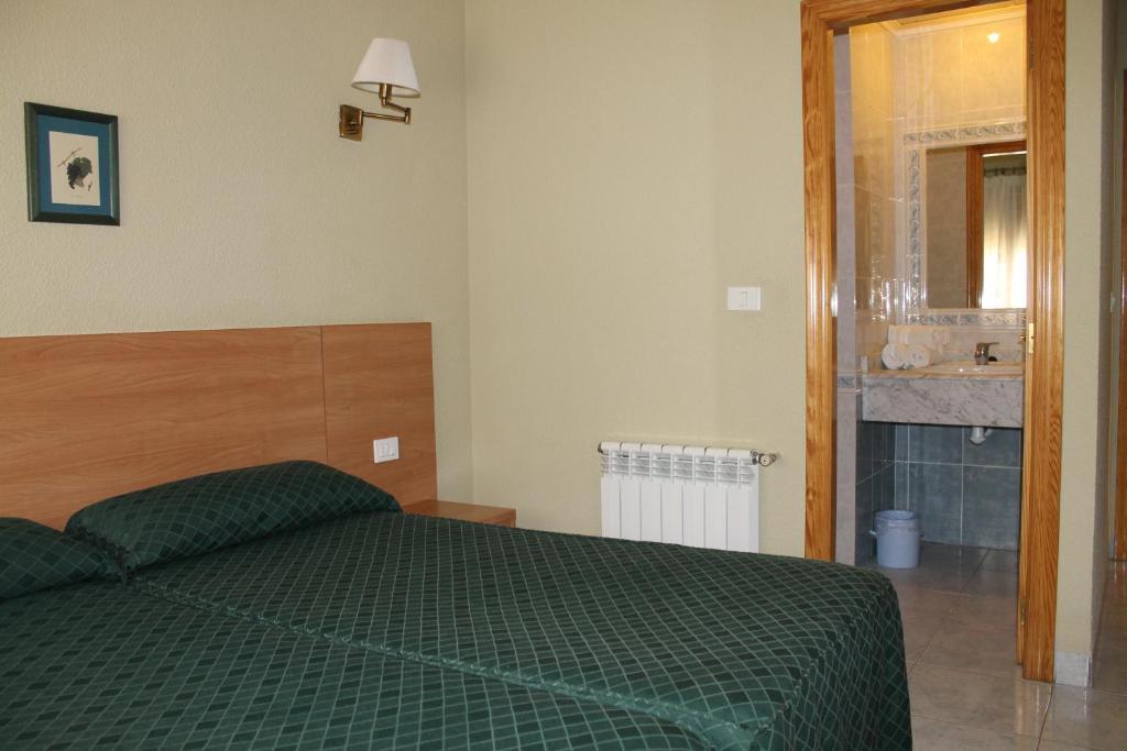 Casa Ovidio Guest House มอนตาเนคอส ห้อง รูปภาพ