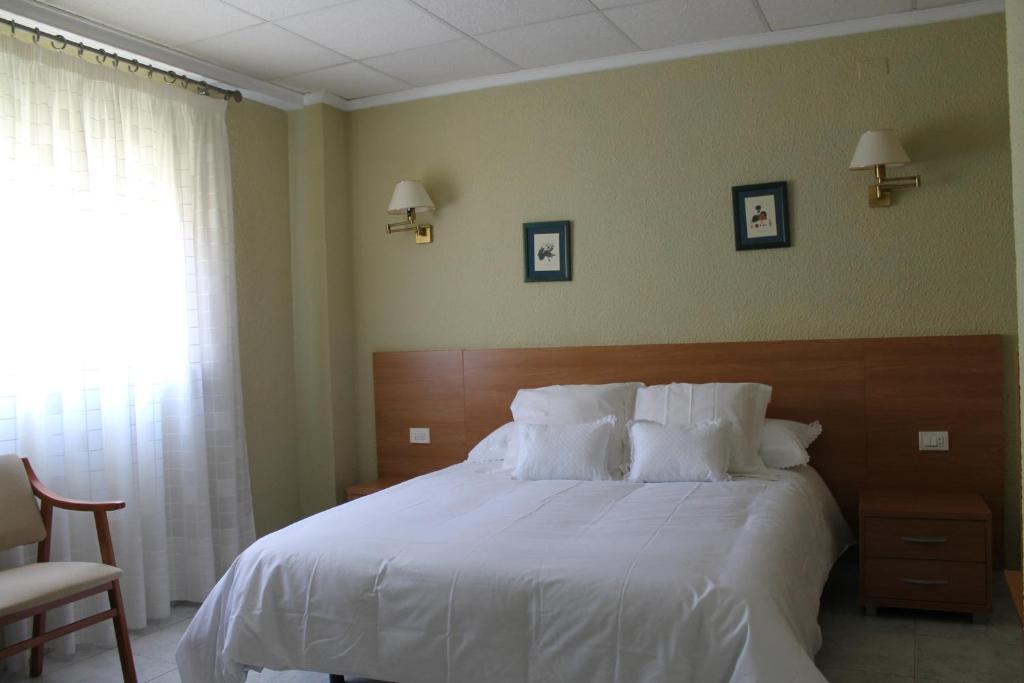 Casa Ovidio Guest House มอนตาเนคอส ห้อง รูปภาพ
